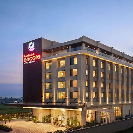 Ramada Encore By Wyndham Amritsar Airport Экстерьер фото